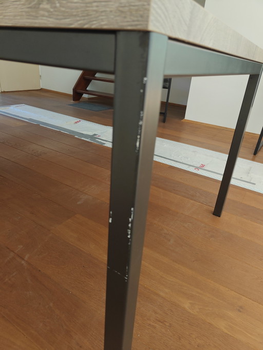 Dining table – eettafels, Metal, Wood (photo 2 of 5)