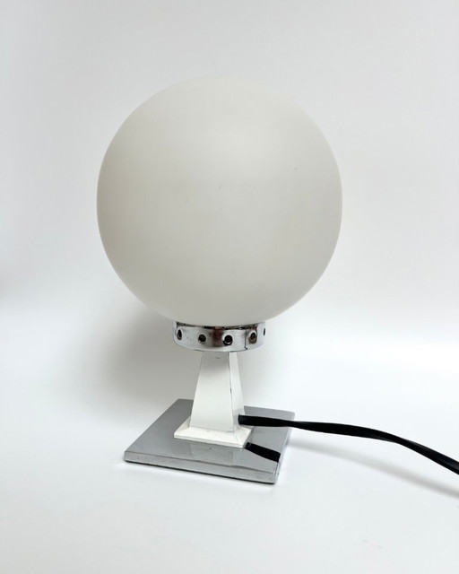 Lampe de table vintage en verre opalin blanc – années 1970