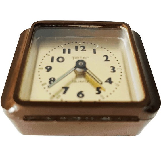 Image 1 of Sveglia vintage Junghans Peter, metà del XX secolo, in plastica, marrone e oro, anni '70