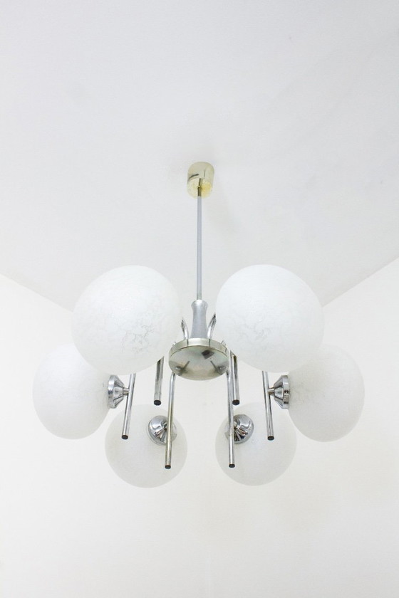 Image 1 of 6-kugeliger Richard Essig x Hustadt Bauhaus-Kronleuchter