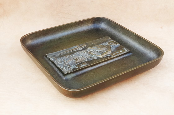 Image 1 of Schwere Bronzeschale, Barbara von Nikomedien, Heilige Barbara