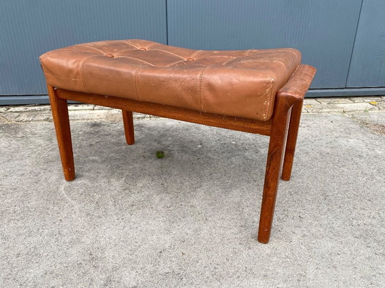 Image 1 of Poggiapiedi vintage in legno di faggio e pelle per Bröderna Andersson,