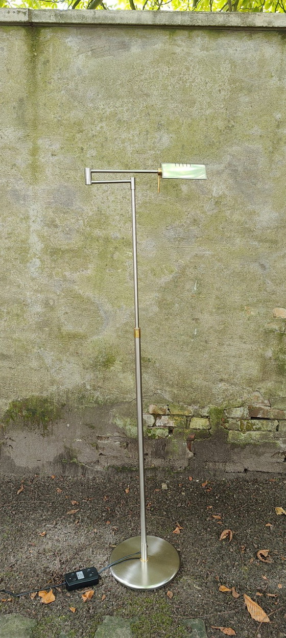 Image 1 of Tweekleurige verstelbare vloerlamp van Holtkoetter uit de jaren 80