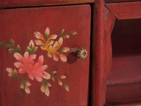 Antiker niedriger Schrank aus Ulmenholz – China, um 1900 – Sideboard, Gold, Iron, Rustic (photo 21 of 40)