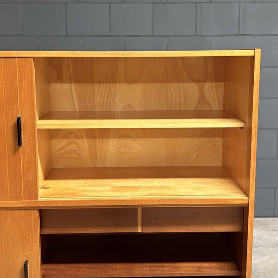 Credenza alta vintage – Bartels – anni '60 – Credenze alte, Glass, Wood (photo 8 of 17)