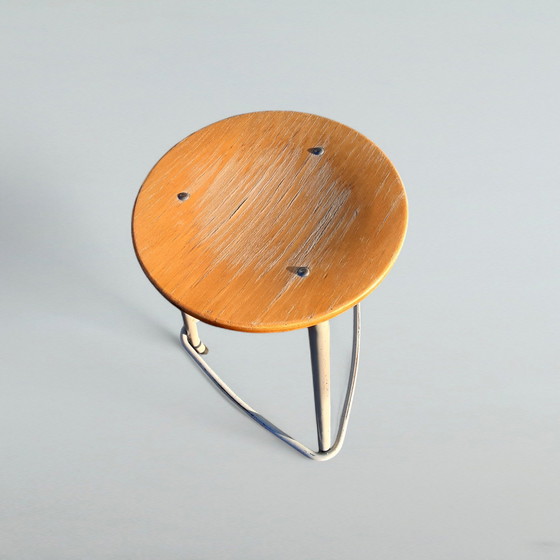 Image 1 of 4x sgabelli da laboratorio scolastico vintage