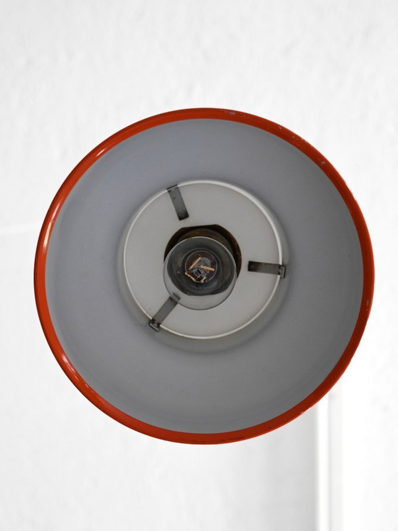 Image 1 of Lámpara naranja