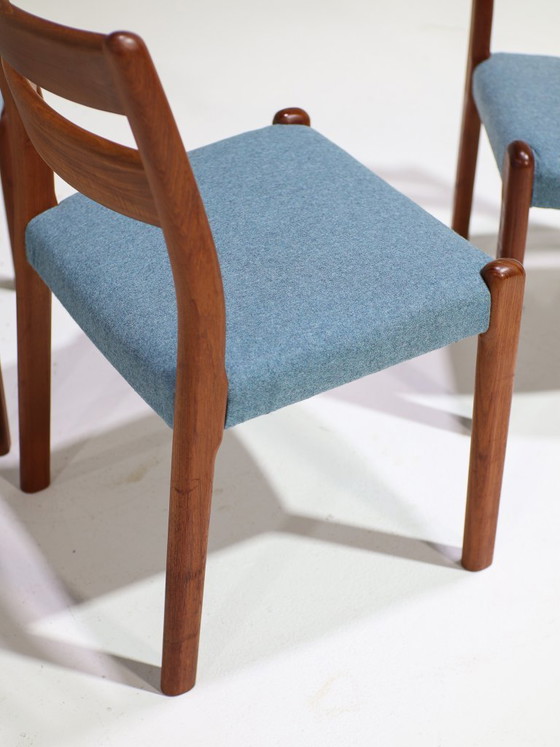 Image 1 of 4x Eetkamerstoelen EMC Møbler teak blauw Deens 1960s