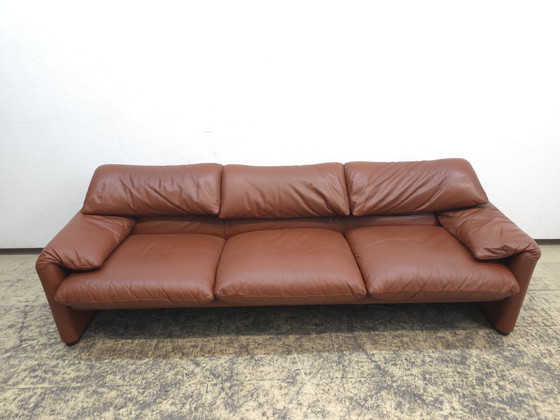 Divano di design a tre posti Cassina Maralunga, divano in pelle – Divani 3 posti, Leather, Modern (photo 12 of 15)