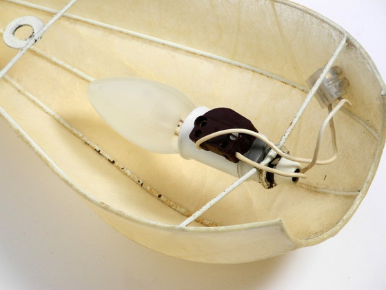 Image 1 of Beautiful 1960s Cocoon wall lamp with pull switch