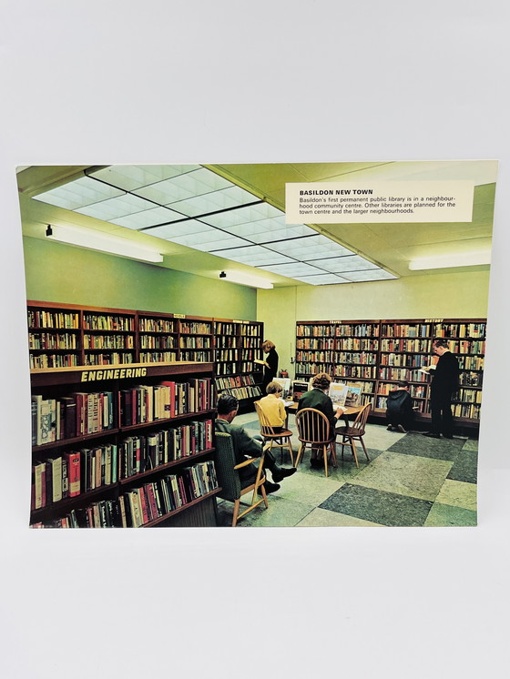 Image 1 of Set mit 9 Kartonfotos „Basildon New Town“