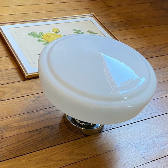 Image 1 of Opaalglazen plafondlamp, 30 cm, wit, wandmontage, roestvrijstalen voet