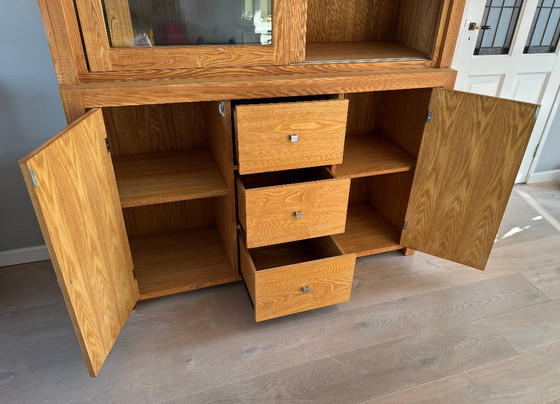 Credenza con vetrina in rovere - Vetrina – Credenze con vetrina, Legno (photo 9 of 11)