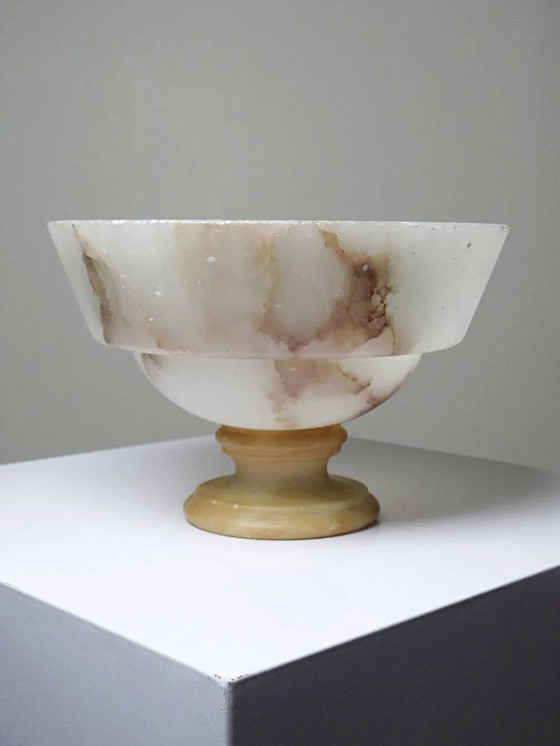 Vintage Italian Alabaster Bowl on Stand, White and Beige, 1960s., Stone (photo 11 of 11)
