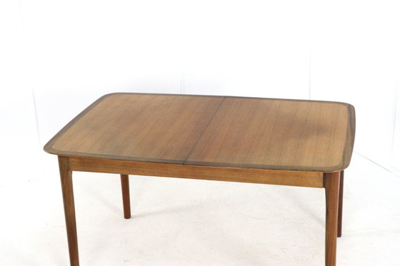 Image 1 of Lübke rectangular 2x extendable dining table
