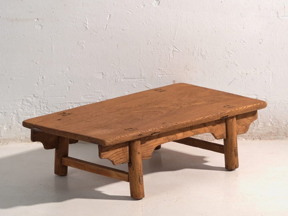 Antieke lage tafel van grenenhout – China, circa 1890 – Salontafels (photo 2 of 40)
