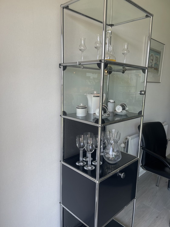 Image 1 of Vitrine design USM Haller