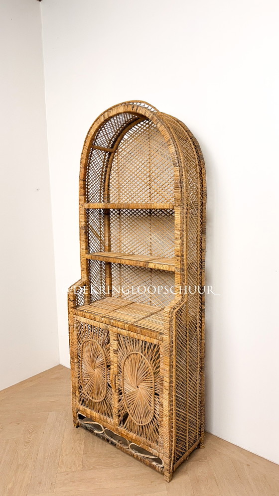 Mobile ad arco vintage in rattan con motivo a raggiera – Armadi a muro, Bamboo (photo 4 of 8)