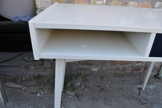 Hongaars Mid-Century Bureau – Mid Century Modern (photo 7 of 11)