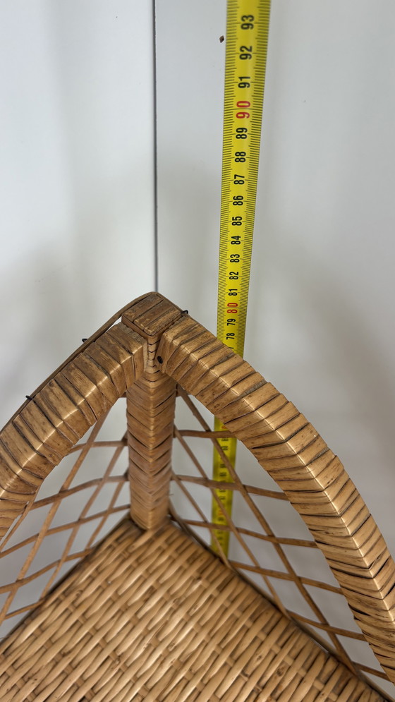 Image 1 of Armadietto angolare in rattan d'epoca portaspezie da cucina / armadietto per piante