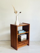 Meuble vintage danois à roulettes audio 1960s
