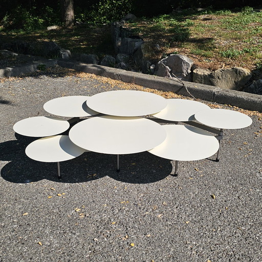 Snake 8 coffee table by MERITALIA