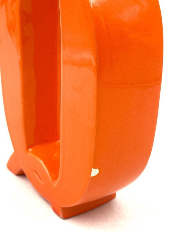 Image 1 of Space age oranje Q lettervormige keramische solifleur vaas, Marcel Radureau ca. 1970