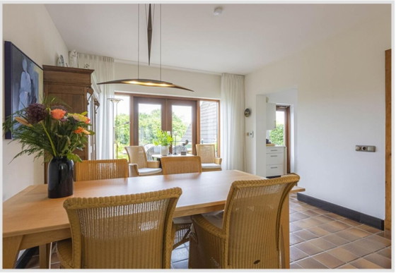 Image 1 of Solid bronze-copper Exodus table lamp