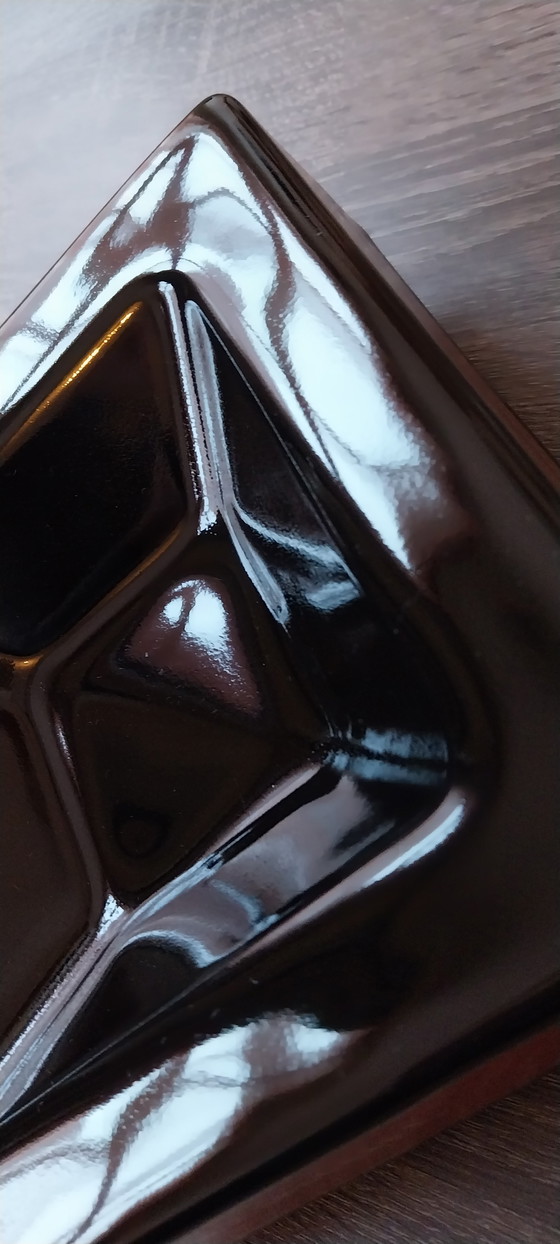 Image 1 of Special luxury Dunhill design ashtray large and stylish 18 x 18 cm By appointment to her majesty the Queen