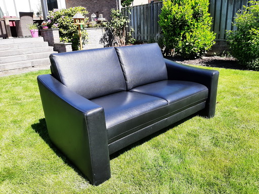 Schwarzes 2-Sitzer-Sofa aus Leder ("Gepade")