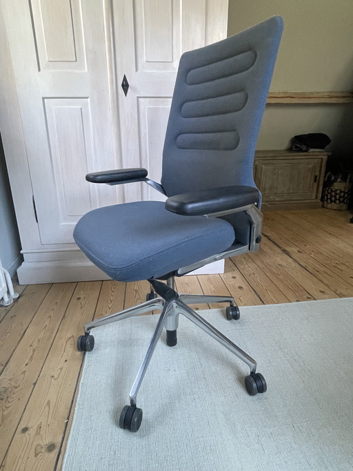 Chaise de bureau Vitra AC 5