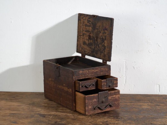 Cassettiera giapponese antica piccola con cassetti – Giappone, circa 1900 – Cassettiere (photo 11 of 40)