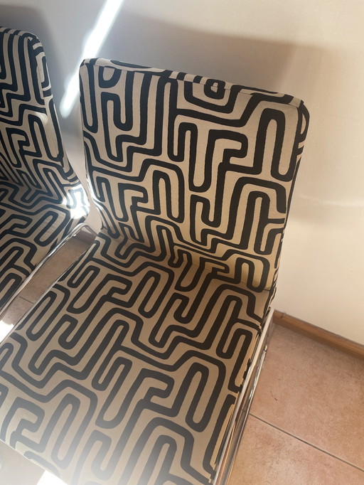 4 modern living room or office chairs