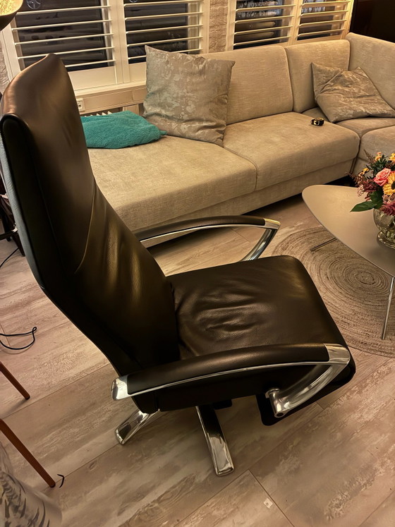 Jori Brainbuilder Armchair – Leather (photo 3 of 5)