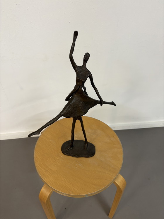 Image 1 of Bronzen beeld van Corry Ammerlaan, 2 abstracte dansers