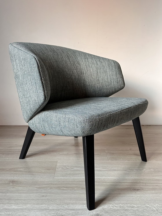 Image 1 of Montis Back Me Up lounge armchair
