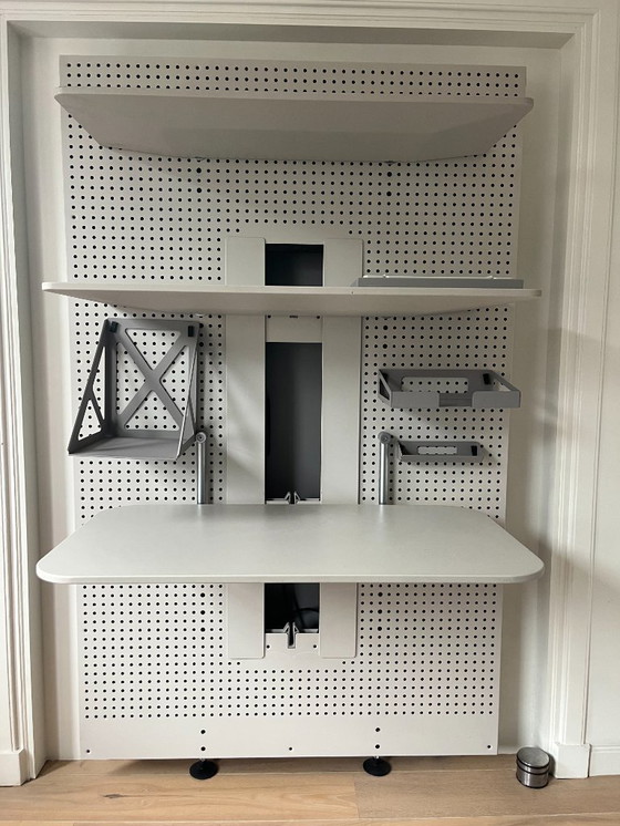 Image 1 of Vitra Ad-hoc-Monowandsystem