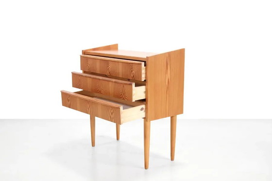 Commode en pin de style danois, années 1960 – Wood, Scandinavian (photo 4 of 6)