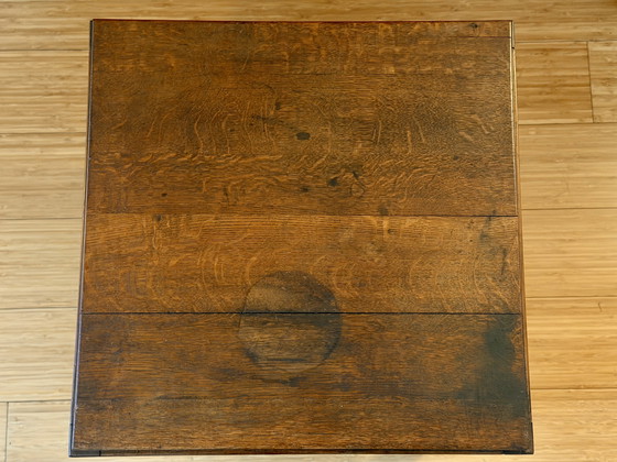 Image 1 of Amsterdamse School/ Art Deco Eiken Bijzettafel