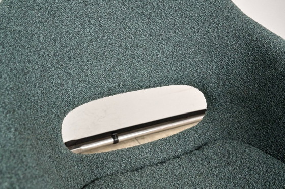 Image 1 of Vintage Shell Lounge Chair van Miroslav Navratil, jaren 60, Tsjechoslowakije