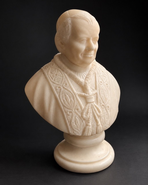 Busto antiguo italiano de alabastro del Papa Pío IX – Siglo XIX