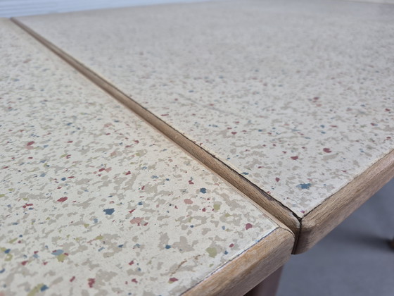 Image 1 of Uitschuifbare eetkamertafel. Vintage uitklapbare tafel.