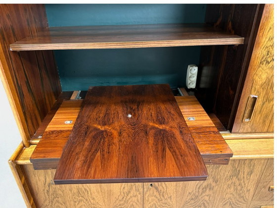 Image 1 of Armario de pared de palisandro – sólido y de estilo de mediados de siglo – 246 cm