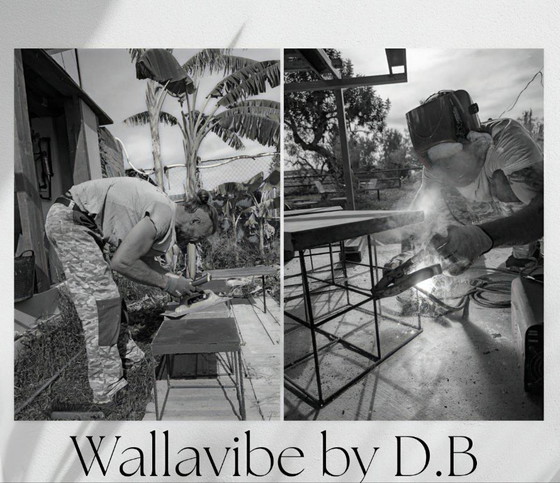 Image 1 of CUBE X Brutalistischer Skulpturentisch aus Beton und Stahl – Wallavibe Design