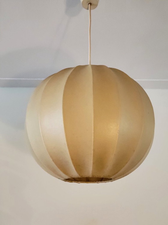 Suspension vintage Cocoon par Goldkant Leuchten – Plastic (photo 6 of 8)