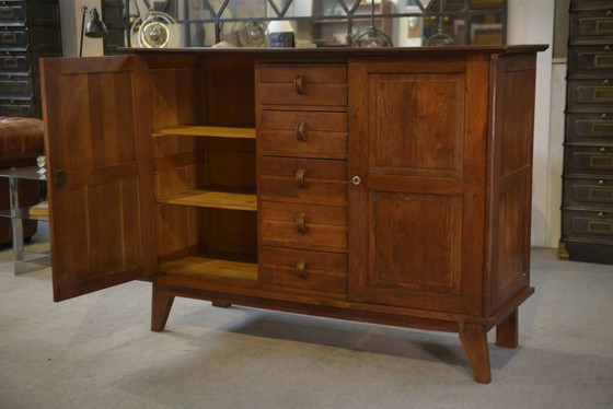 Buffet en chêne reconstruction par René Gabriel années 1940 – Armoires de rangement, Bois, Vintage (photo 10 of 12)