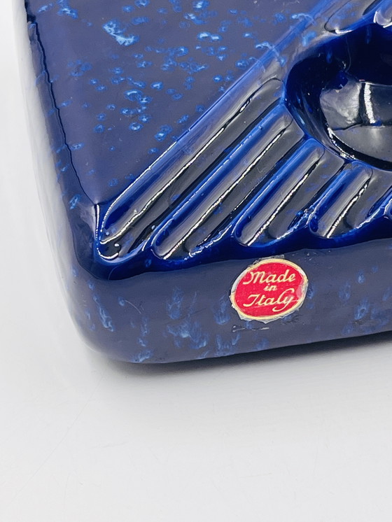 Image 1 of Cendrier en céramique bleu cobalt, design Cari Zalloni