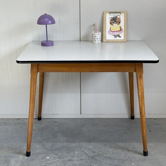 Image 1 of Vintage Jaren 60 Eettafel Bureau Formica/Schuine Pootjes