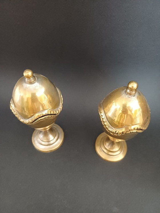 Coppia di portauova antichi in ottone – Accessori da tavola, Brass (photo 2 of 7)