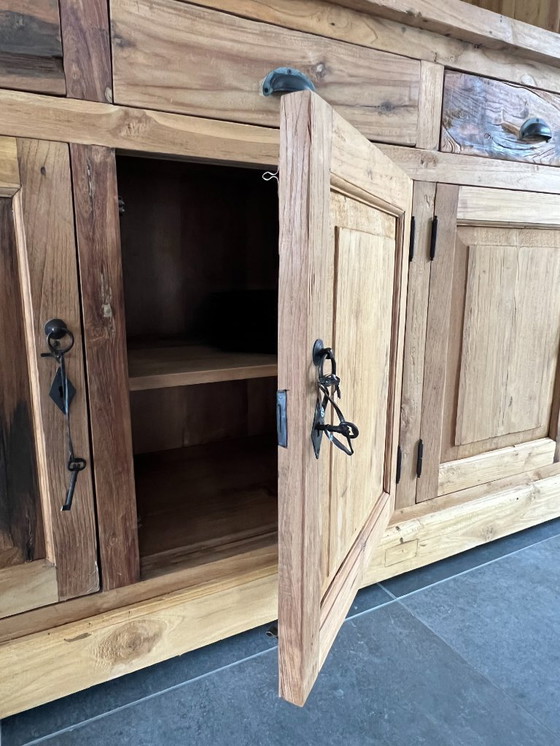 Image 1 of Bibliothèque en teck sur buffet